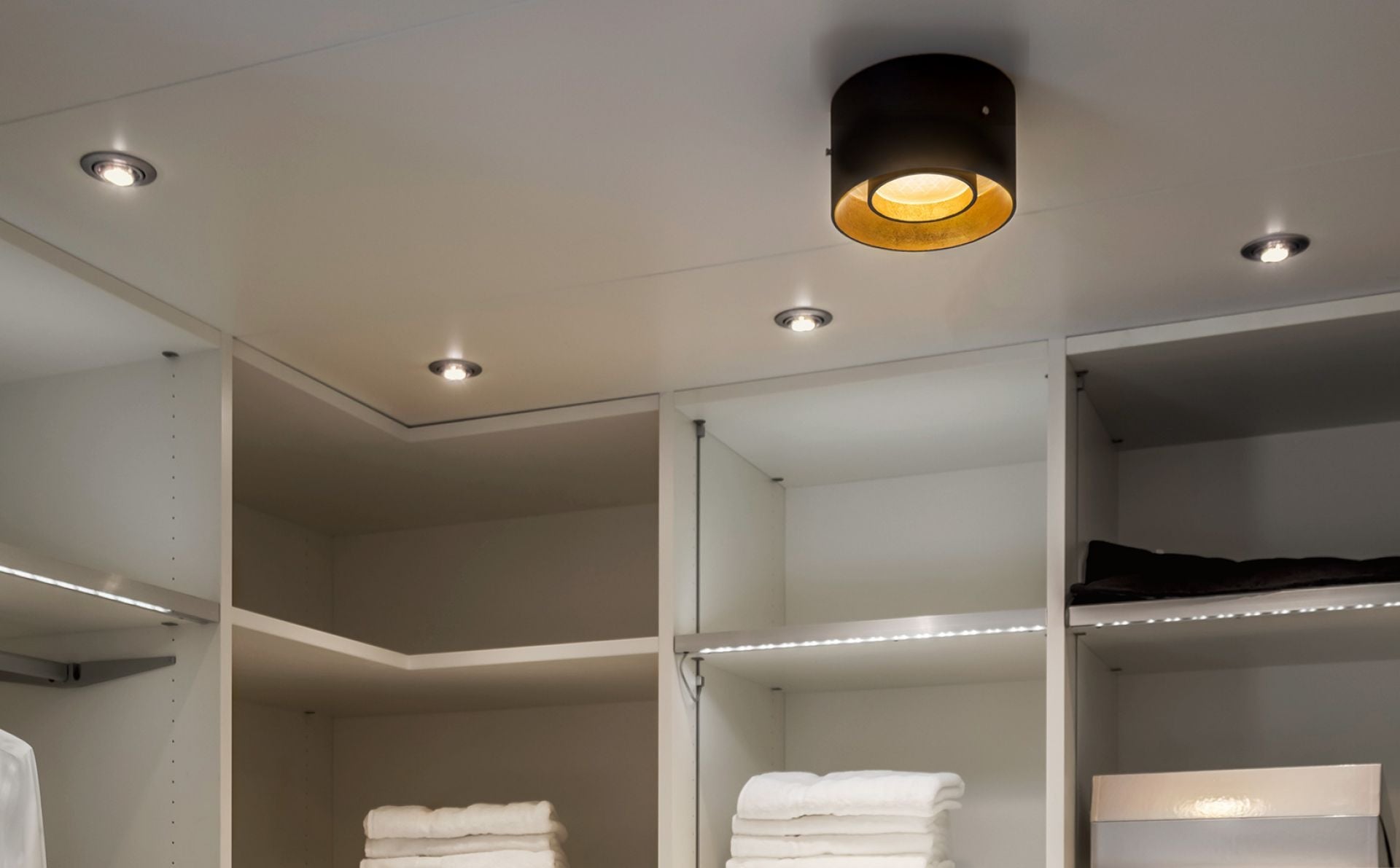 Oligo - Trofeo Deckenleuchte-Deckenleuchte-Oligo--TOJU Interior