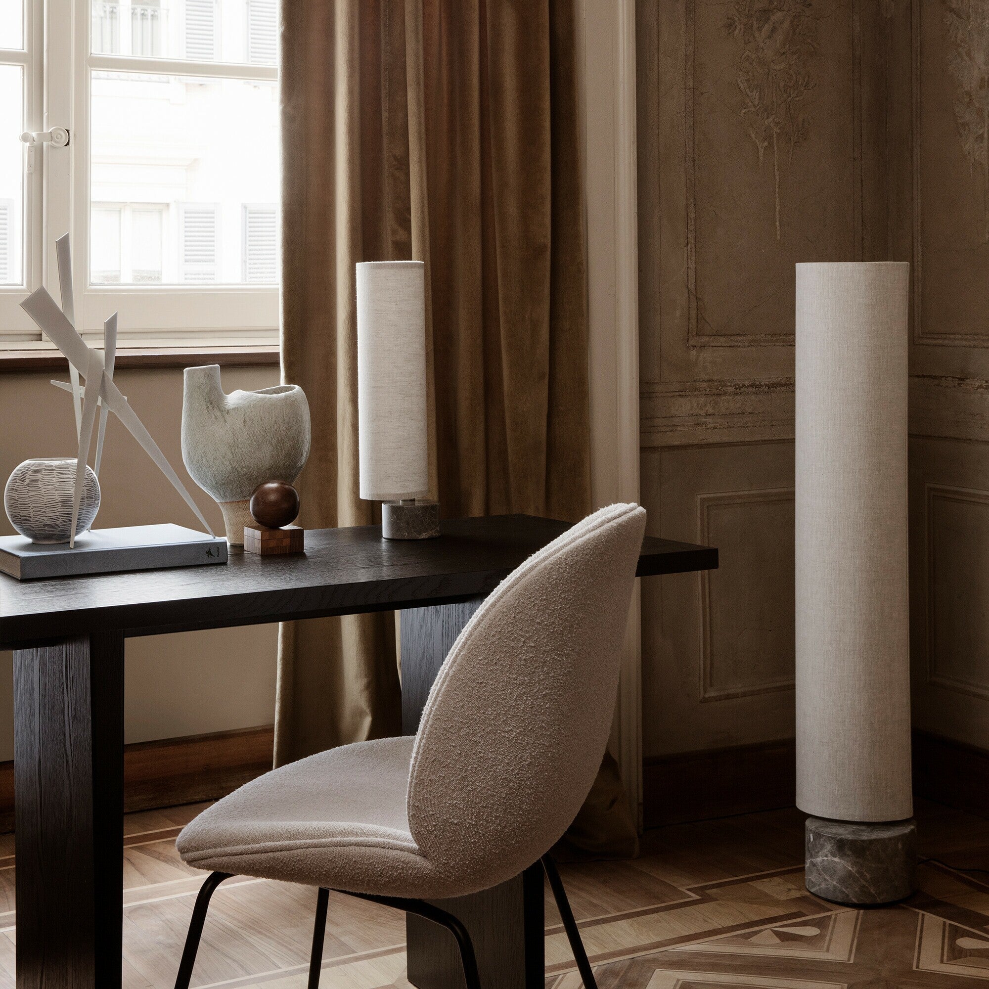 Gubi - Unbound LED Stehleuchte H 80cm-Gubi-Leinen weiß/Schirm-TOJU Interior