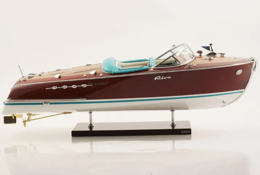 Kiade - Modellboot Riva Super Tritone 55cm-Modellboot-Kiade-TOJU Interior