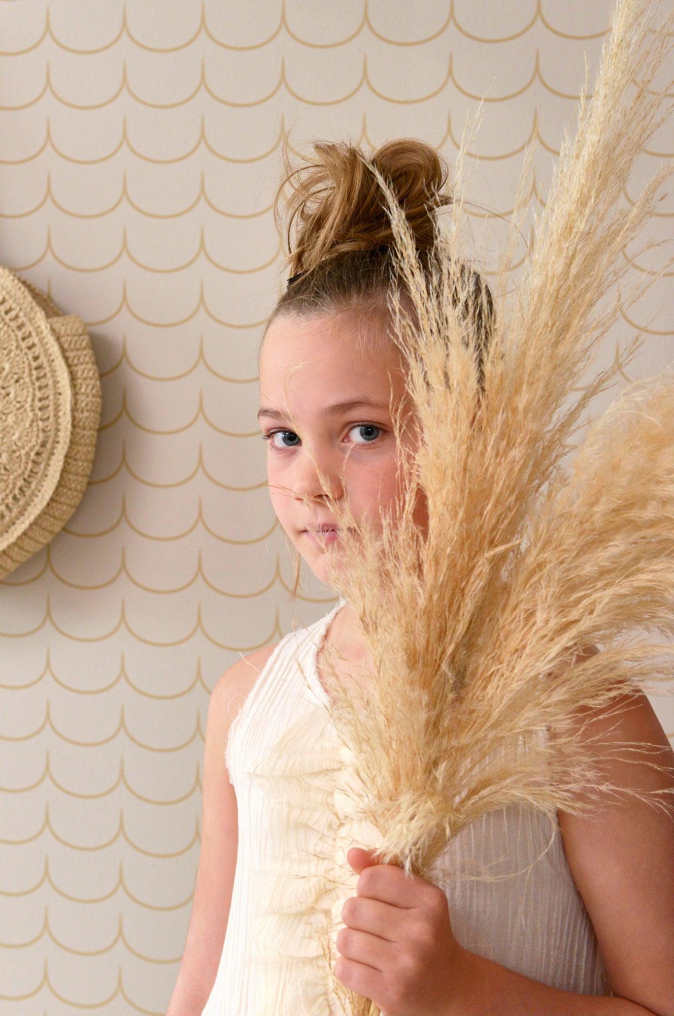 Majvillan - Tapete Drop Curtain-Tapeten-Majvillan-TOJU Interior