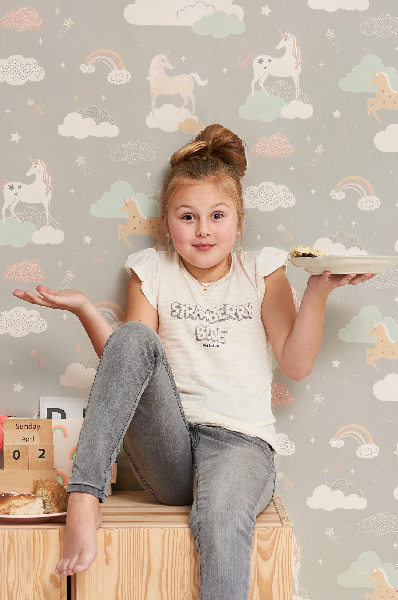 Majvillan - Tapete Rainbow Treasures-Tapeten-Majvillan-TOJU Interior