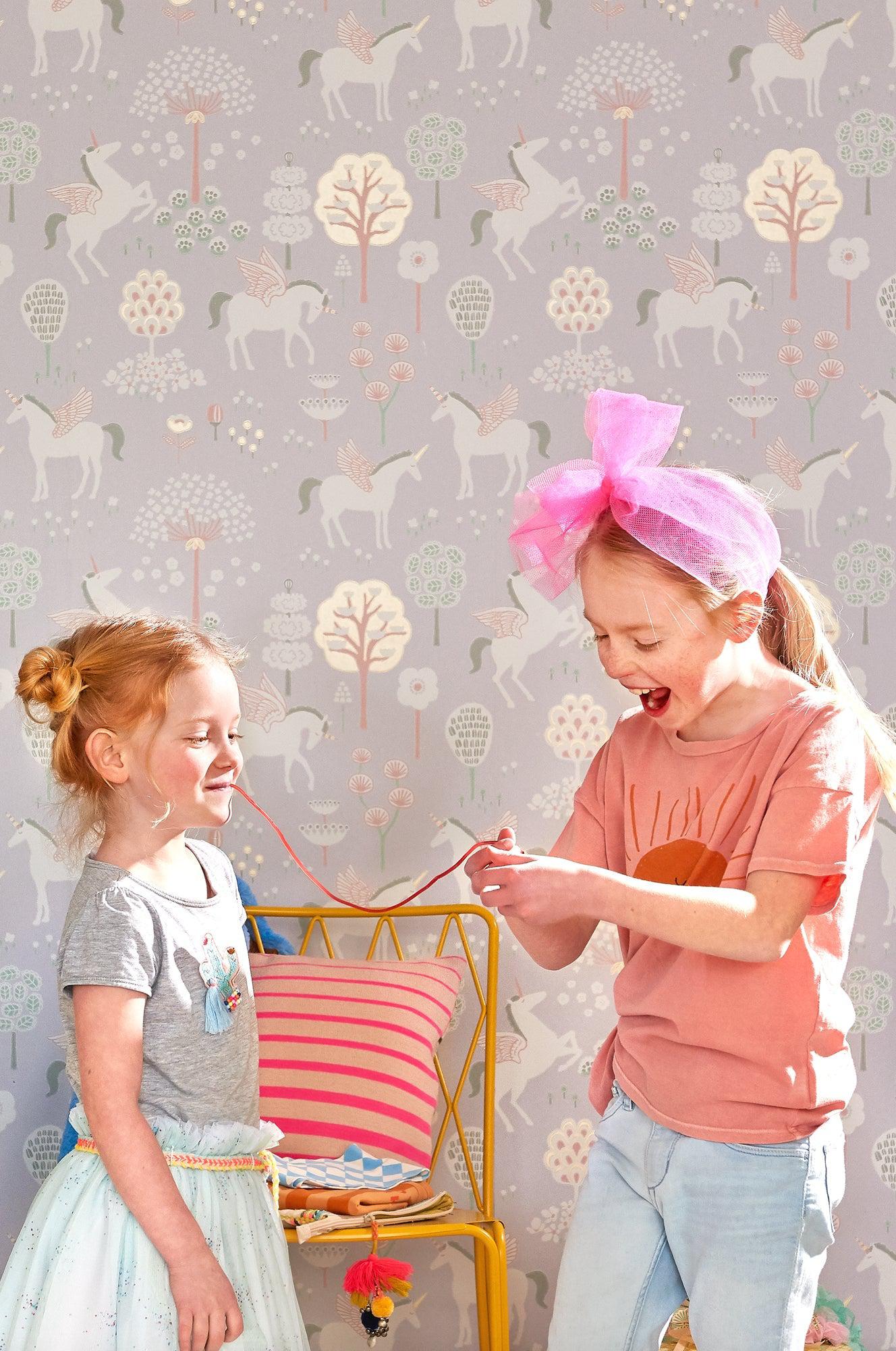 Majvillan - Tapete True Unicorns-Tapeten-Majvillan-TOJU Interior