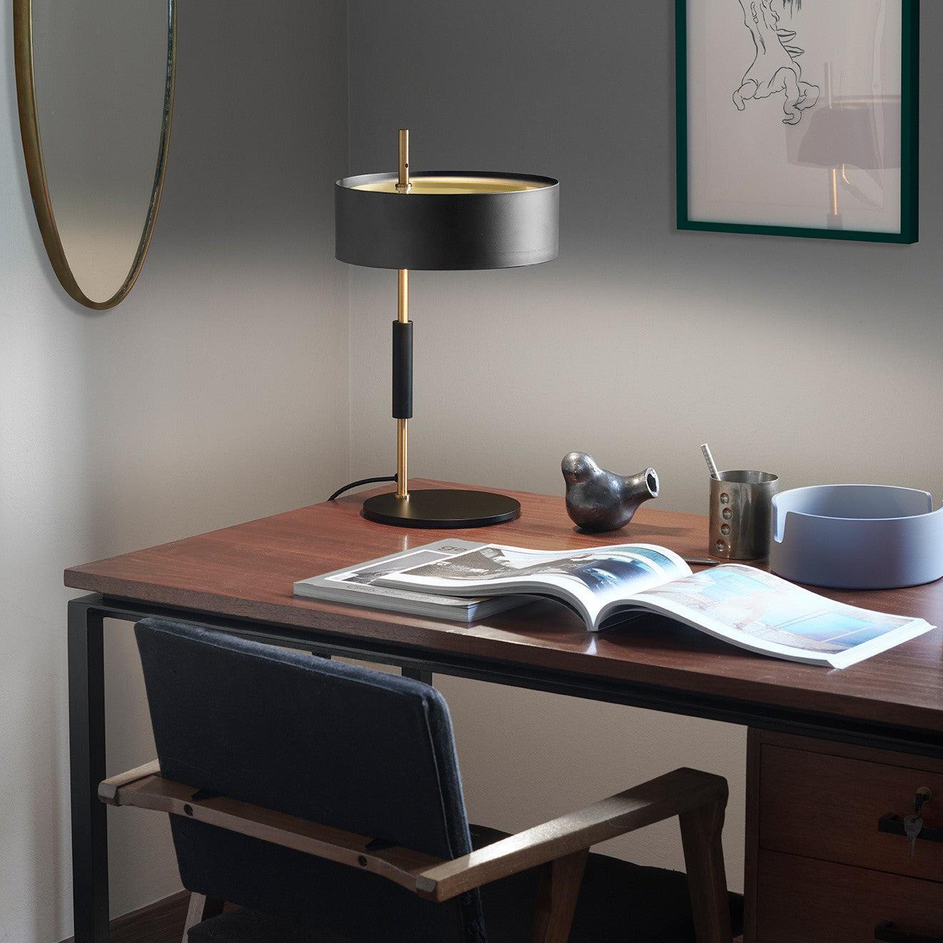 Oluce - 1953/ 243 Tischleuchte-Leuchten-Oluce-TOJU Interior