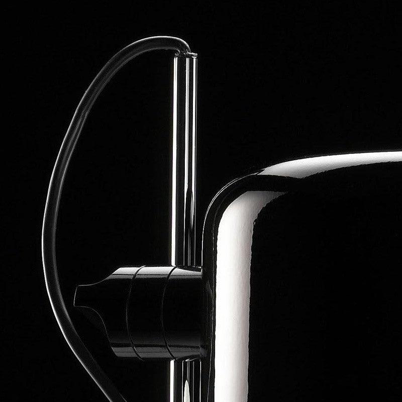 Oluce - Coupé 2202 Tischleuchte-Leuchten-Oluce-TOJU Interior