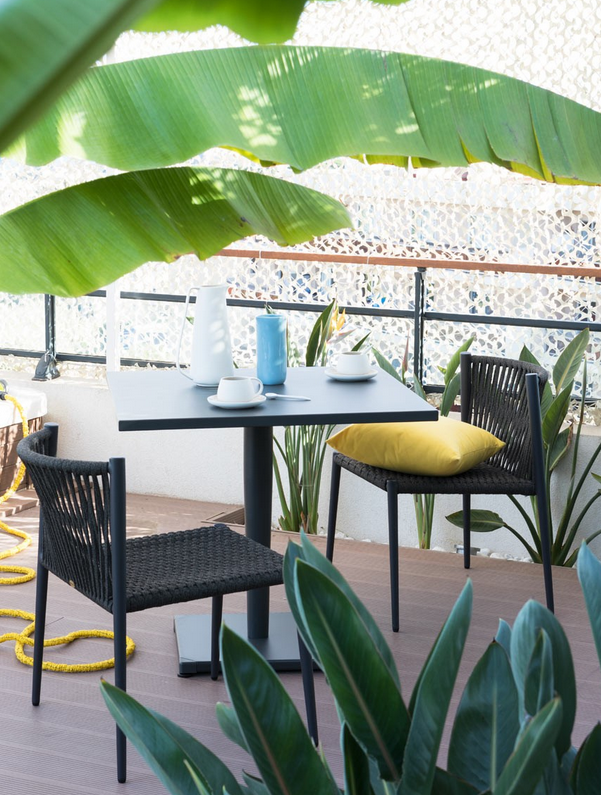 Unopiu - Gartentisch quadratisch Luce mit Aluminiumplatte-Gartentisch-Unopiu-TOJU Interior