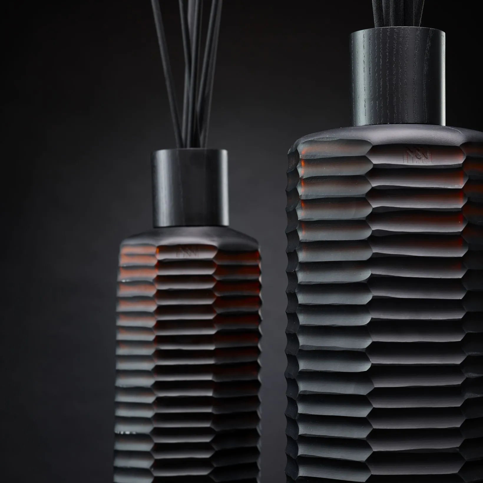 ONNO Collection Cubo 2000 ml – ONRCUL-Raumduft-ONNO Collection-Cashmere Wood-TOJU Interior