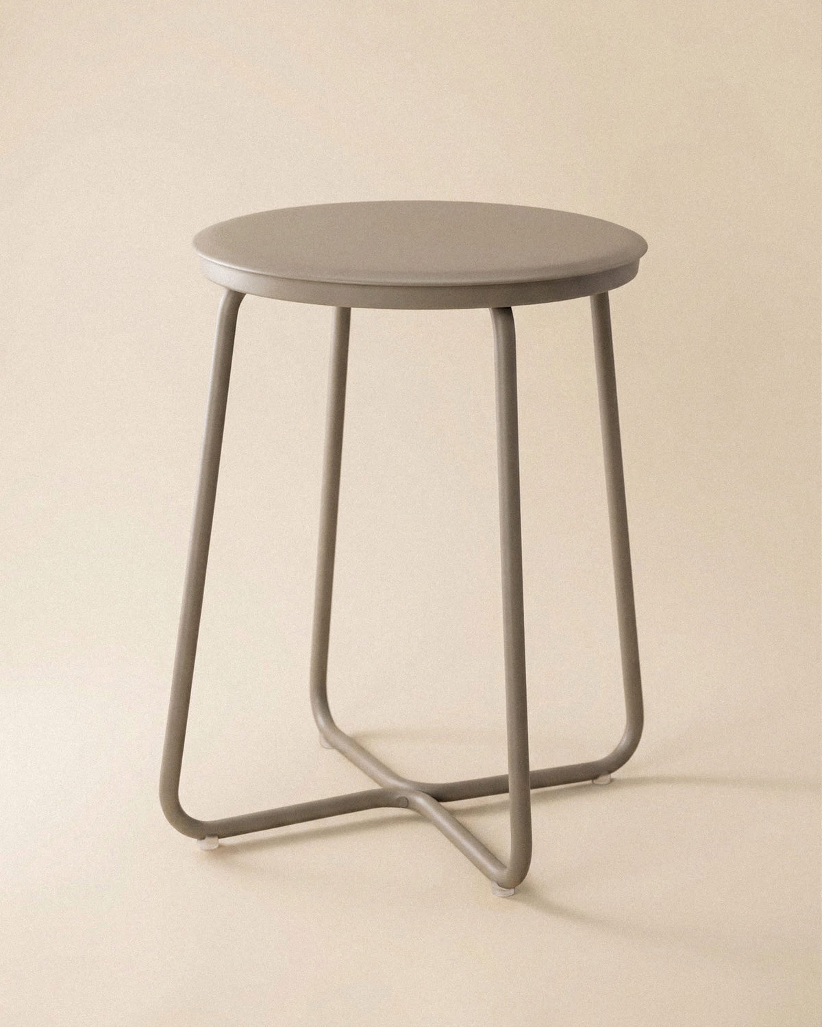 Cosmic Geyser Hocker – Sand