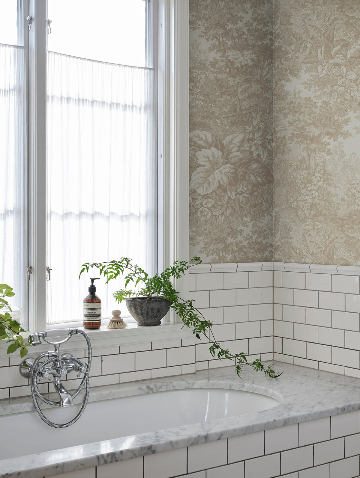 Sandberg Forest Toile Sandstone S10404 – Raumansicht