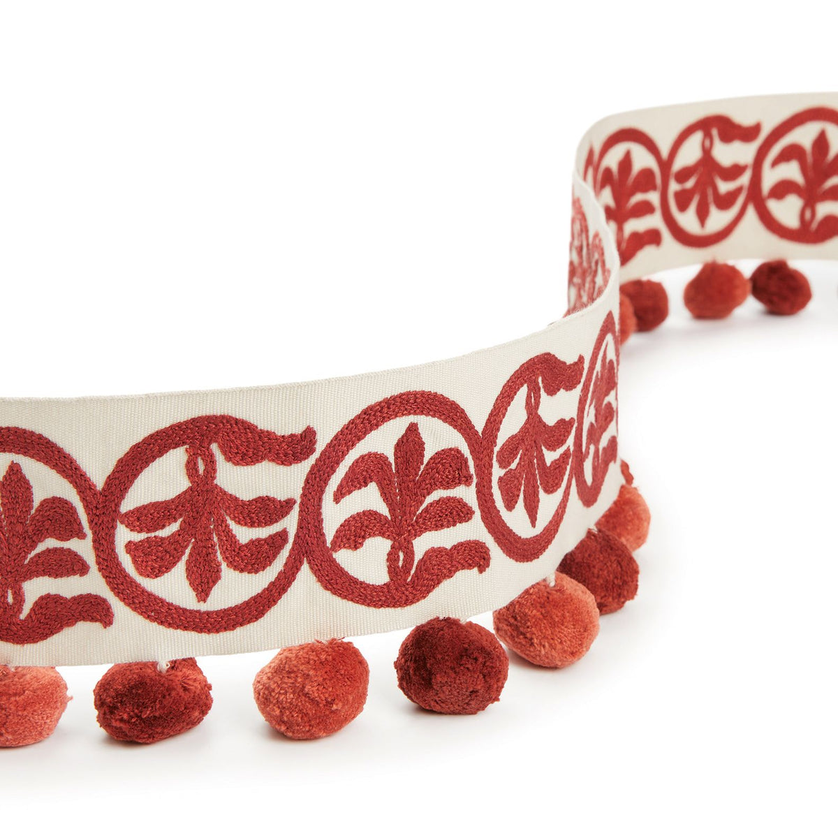 Osborne & Little Pushkar Braid – Stoff – T811-05 – Terracotta