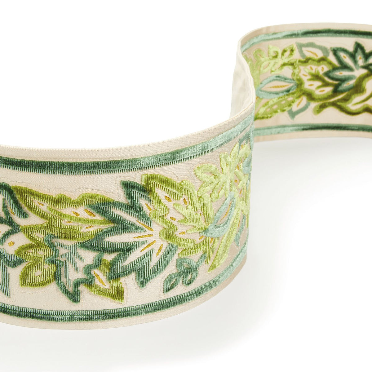 Osborne & Little Banyan Braid – Stoff – T812-02 – Leaf
