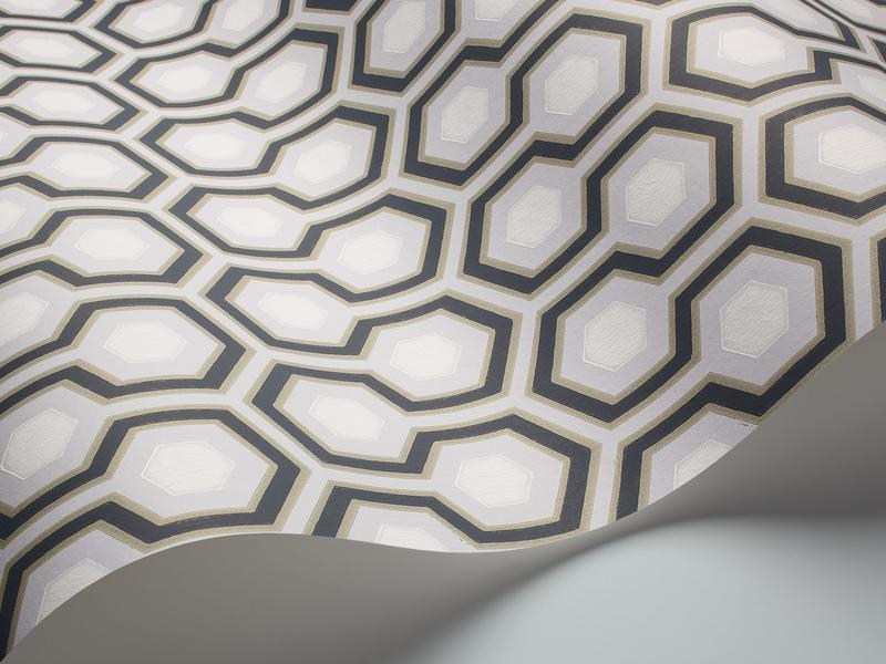 Cole and Son - Tapete Hicks Hexagon Wallpaper-Tapeten-Cole & Son-Heath & White auf Ink Grey 66/8055-TOJU Interior