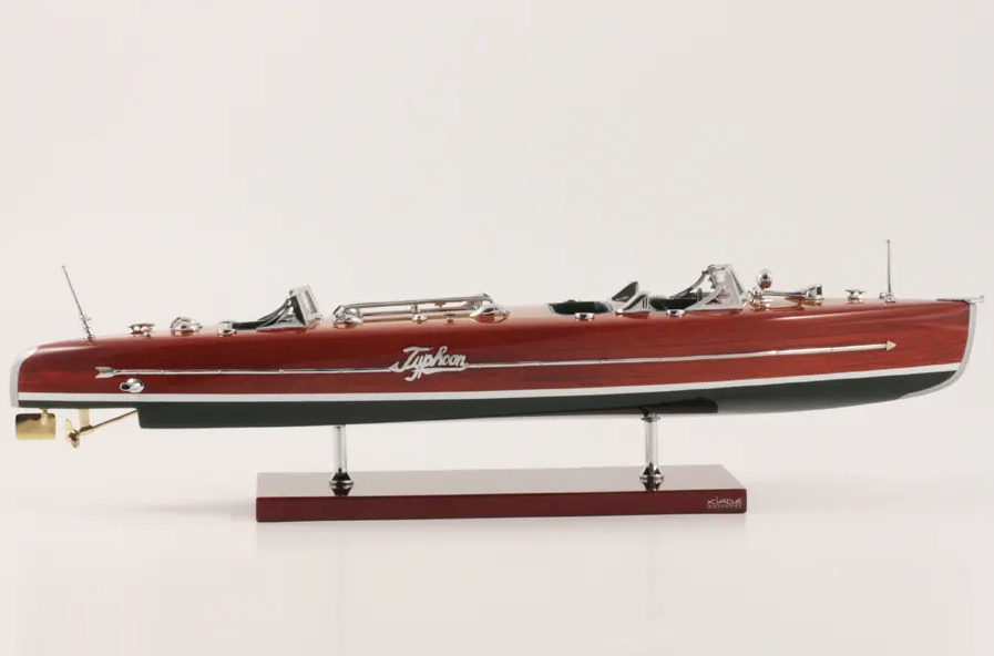 Kiade - Modellboot TAIFUN 50cm-Modellboot-Kiade-TOJU Interior